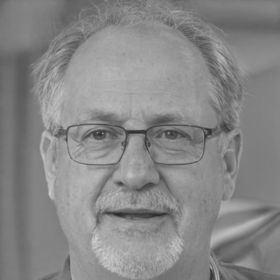 Evaristo Mendoza, instructor de técnicas avanzadas